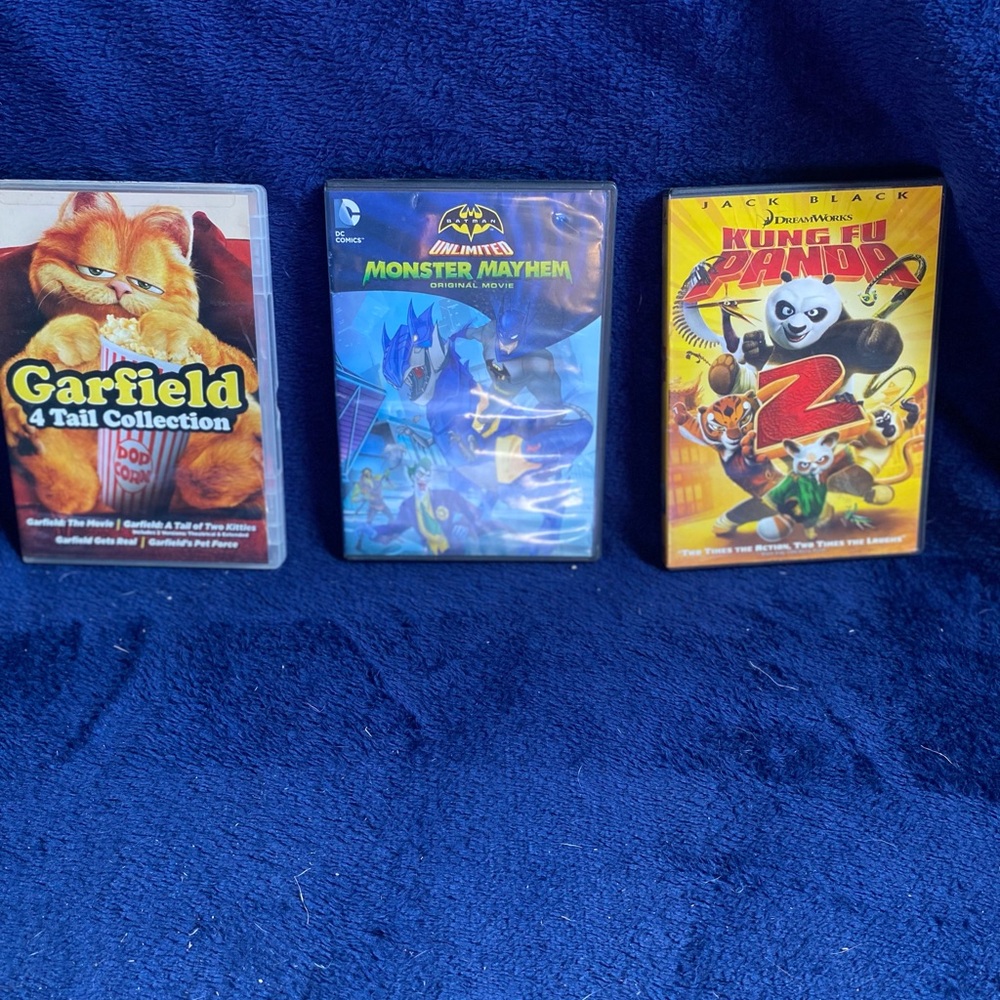Garfield, Batman Unlimited & Kung Fu Panda 2 DVD Trio - Blue/Yellow/Orange